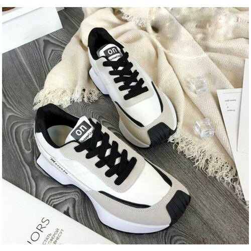 фото Кроссовки бело-коричневые, 38 размер mergemax