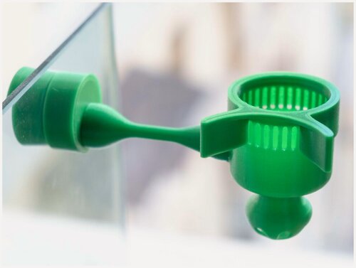 Изображение товара Кормушка для аквариумных рыб, универсальная, подвесная, на магните, для стекла толщиной до 15 мм