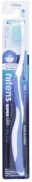 Dental Care Зубная щетка сверхтонкая щетина средняя и мягкая Ксилит синяя изогнутая ручка 1 шт