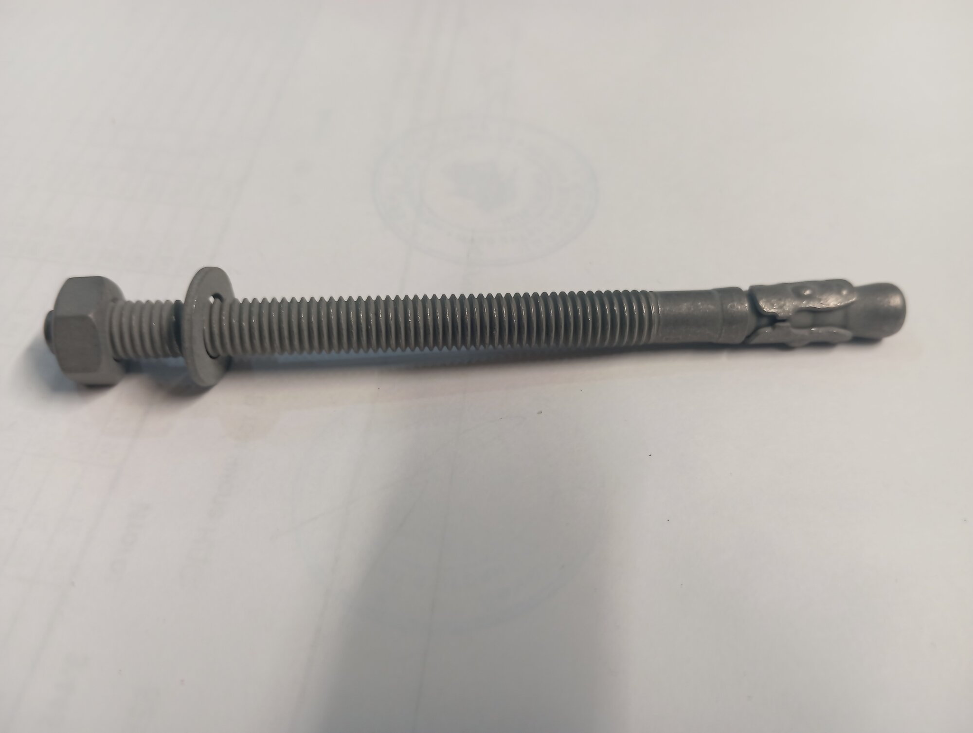 Анкер клиновой оцинкованный 8*115