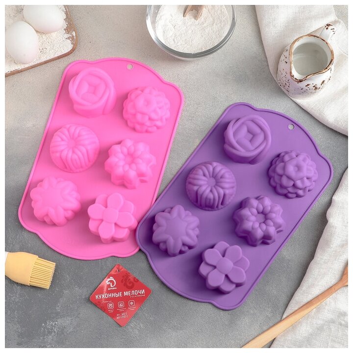 фото Форма для выпечки 6 ячеек Цветочное ассорти 29х17,5х3,5 см (d=6,5 см) цвет микс