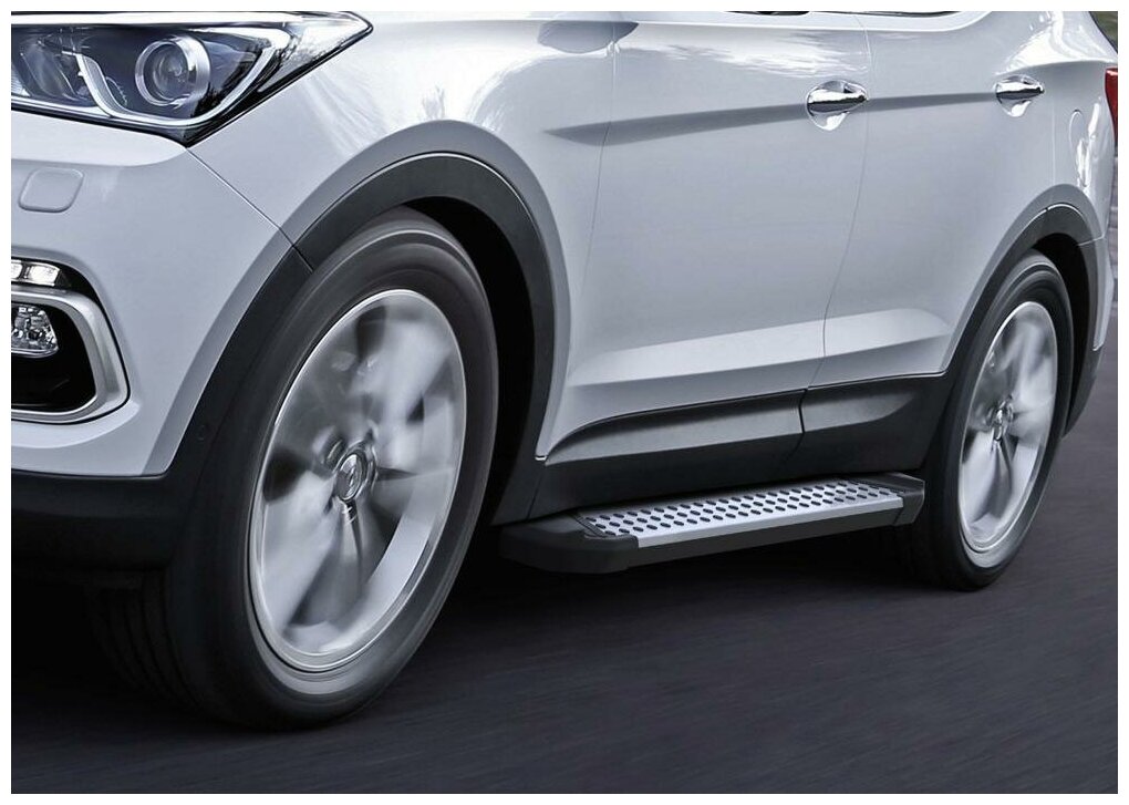 Пороги алюминиевые с площадкой "BMW-style D" (арт. D180AL.2305.2) HYUNDAI Santa Fe 2012-2018