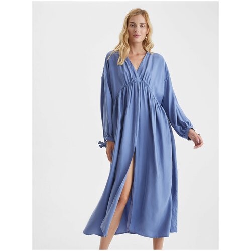 фото Платье летящее с v-образным вырезом - пльный голубой veer atelier