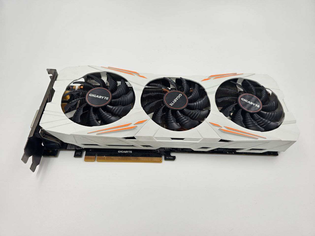 Видеокарта Nvidia GeForce GTX 1080 Ti Gigabyte Gaming OC 11G