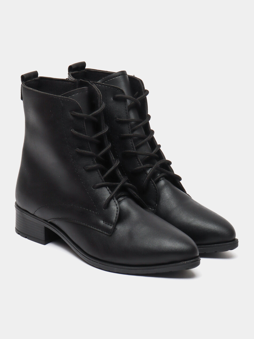 Ботинки Ботинки женские, нарядные, на низком каблуке