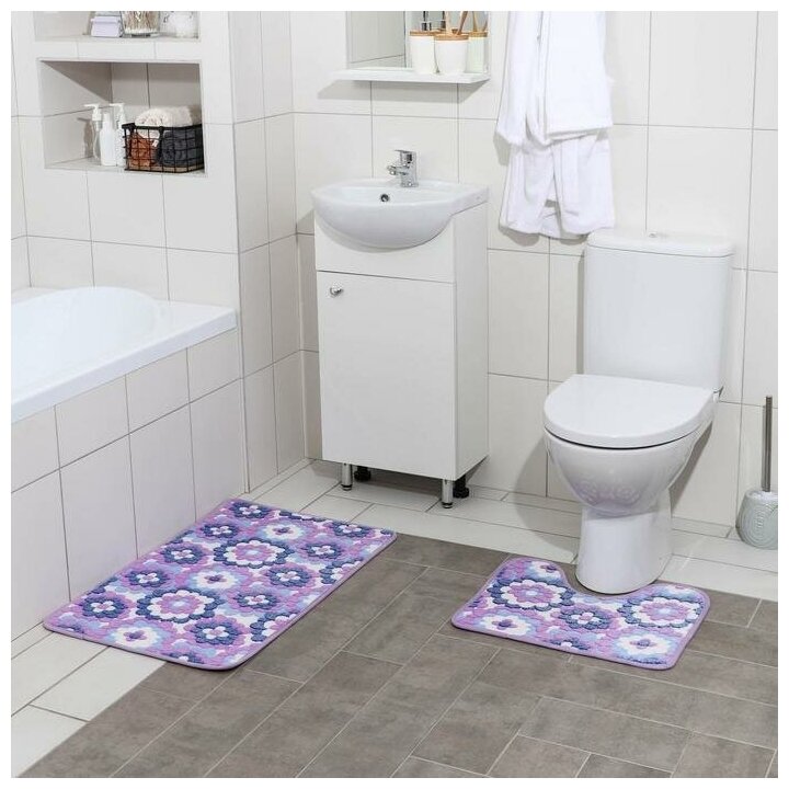 Набор ковриков для ванны и туалета Доляна "Фиолетовые цветы", 2 шт: 40*50, 50*80 см