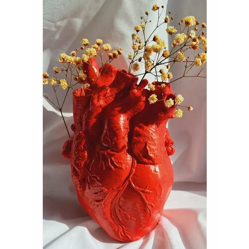 Гипсовая ваза в форме сердца