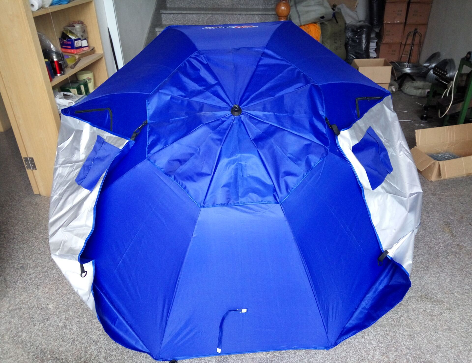 Зонт-палатка 260 см, окошки из ПВХ, 4 колышка, сумка, арт. LHBU-260SPB