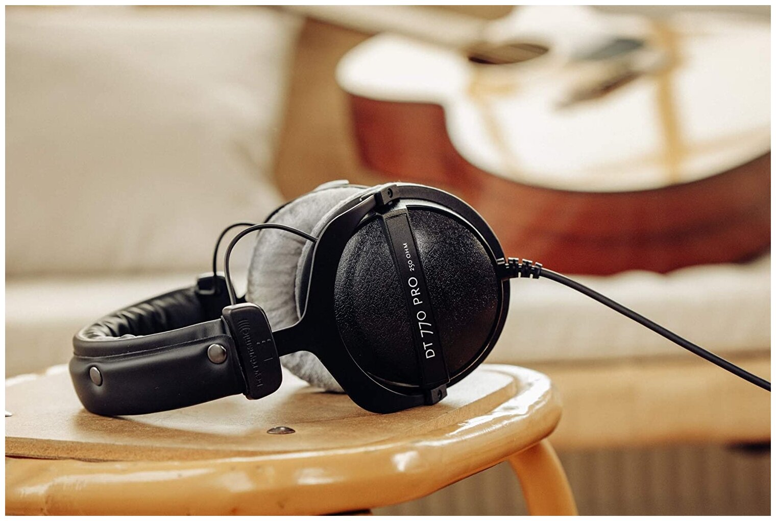 Наушники Beyerdynamic DT 770 Pro (250 Ohm), черный/серый - фотография № 6