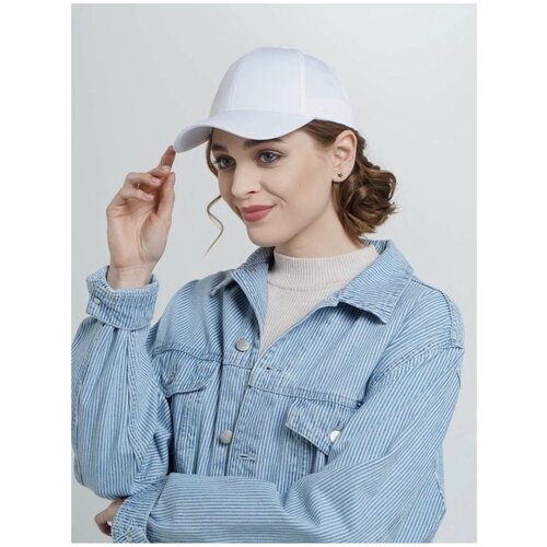 фото Белая бейсболка/кепка r.dent