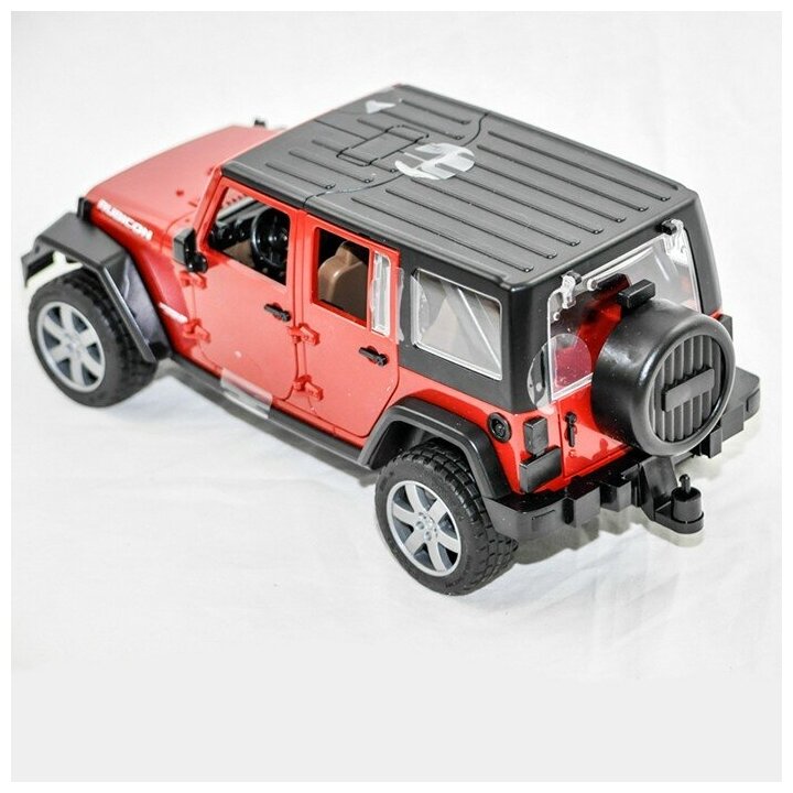 Внедорожник Bruder Jeep Wrangler Unlimited Rubicon Bruder - фото №13