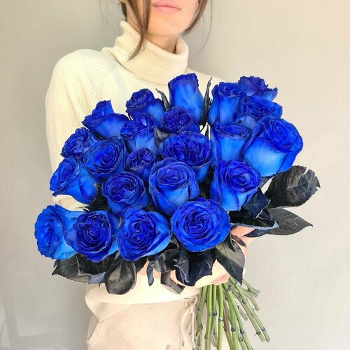 21 синяя роза