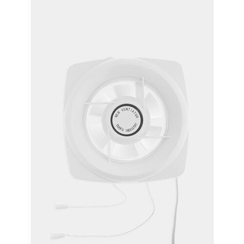 Вентилятор вытяжной ZEIN LOF-05 с жалюзи шнурками и вилкой 3232₽