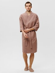 Мужской укороченный вафельный халат с планкой, коричневый. Размер: 46-48