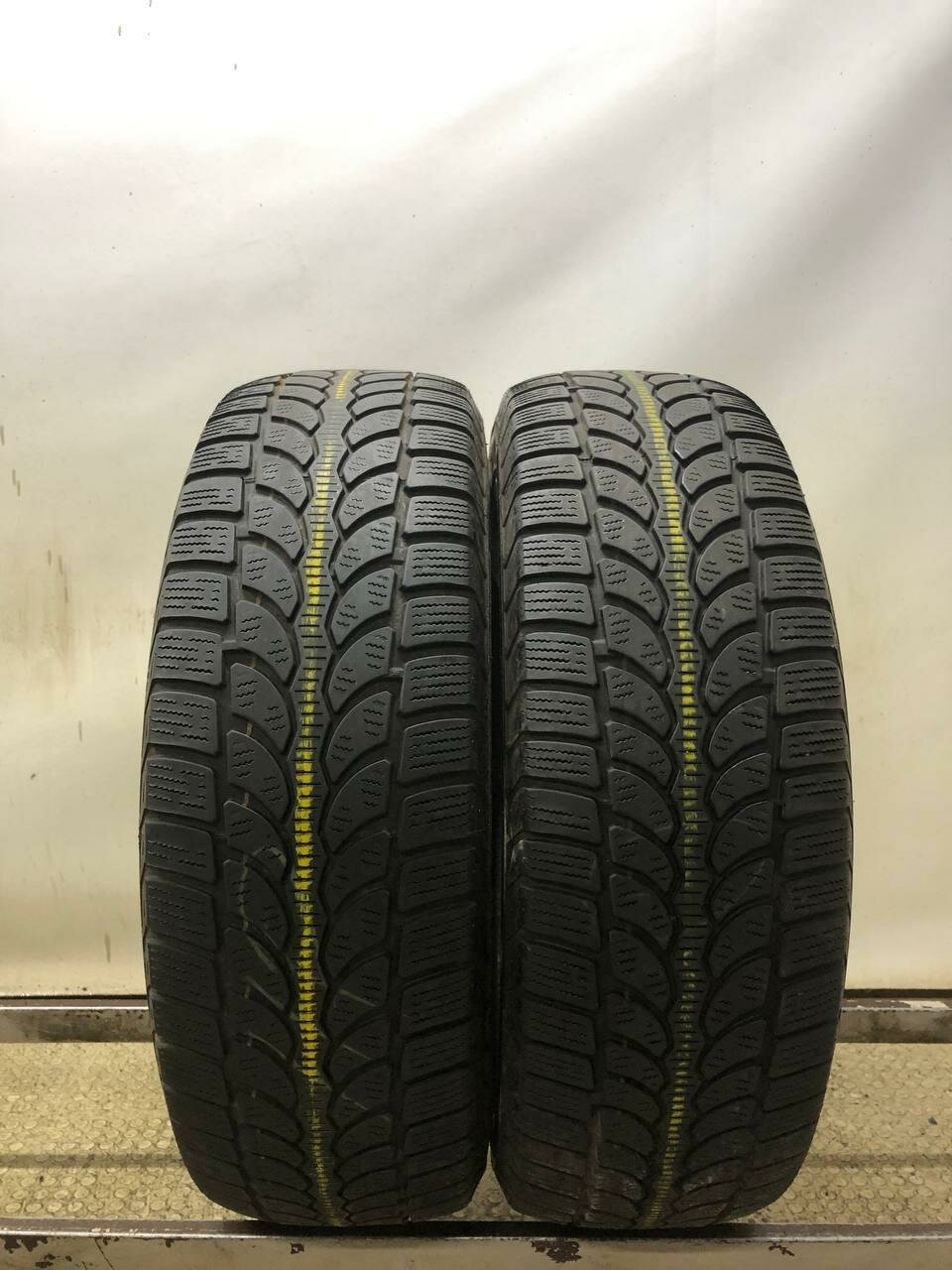 Bridgestone Blizzak LM-80 215/65 R16 БУ Шины Зимние