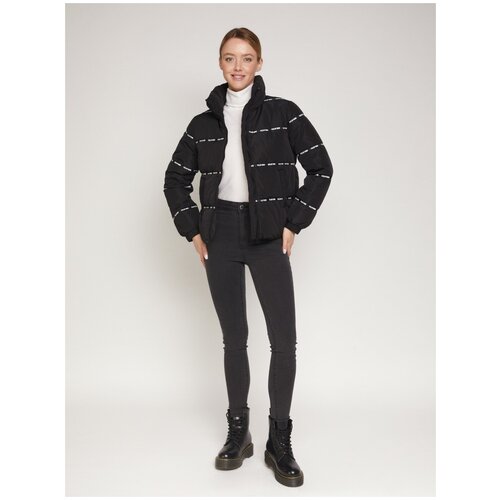 фото Тёплая дутая куртка с воротником- стойкой, цвет черный, размер xs zolla