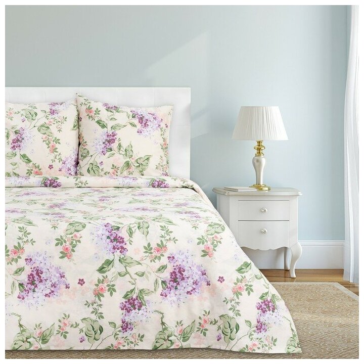 фото Постельное бельё "Этель" 1,5 сп. Сирень 143х215 см, 150х214 см, 70х70 см - 2 шт, 100% хл, бязь
