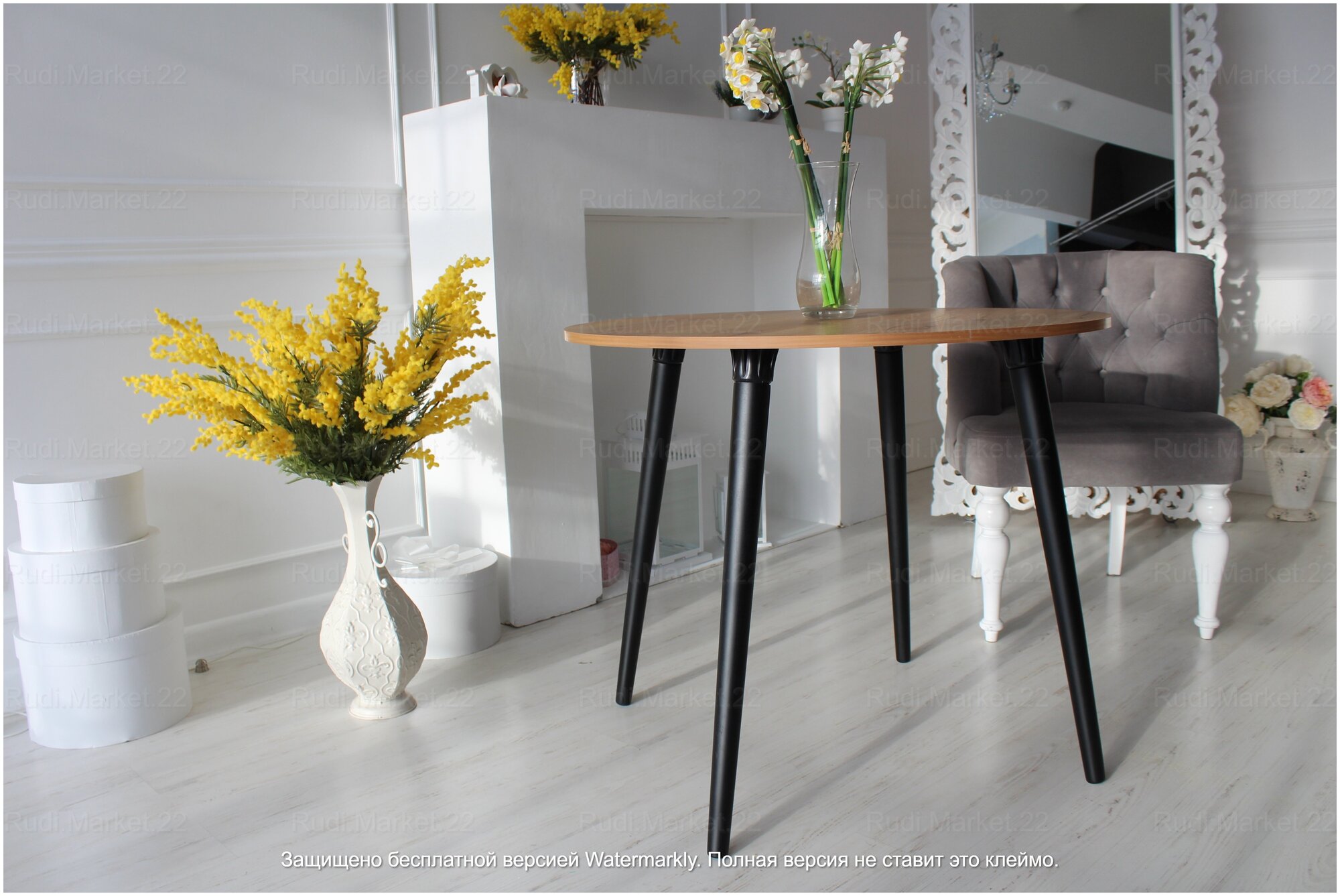 Кухонный стол коричневый 100х100 см - фотография № 3