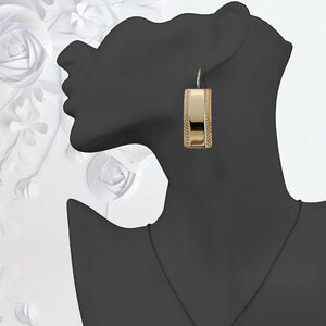 Серьги  пластины зеркальные модные оригинальные прямоугольные женские сережки, размер 10 мм, золотой