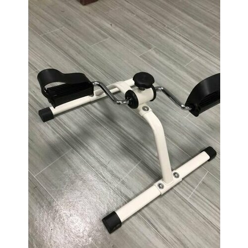 Мини-велотренажер без дисплея DSTRANA 1990₽