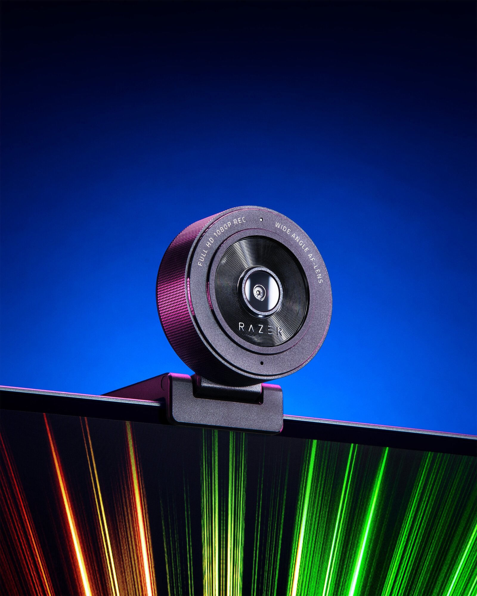 Веб камера Razer Kiyo X - USB Broadcasting Camera - Frml Packaging RZ19-04170100-R3M1 . — фото 1