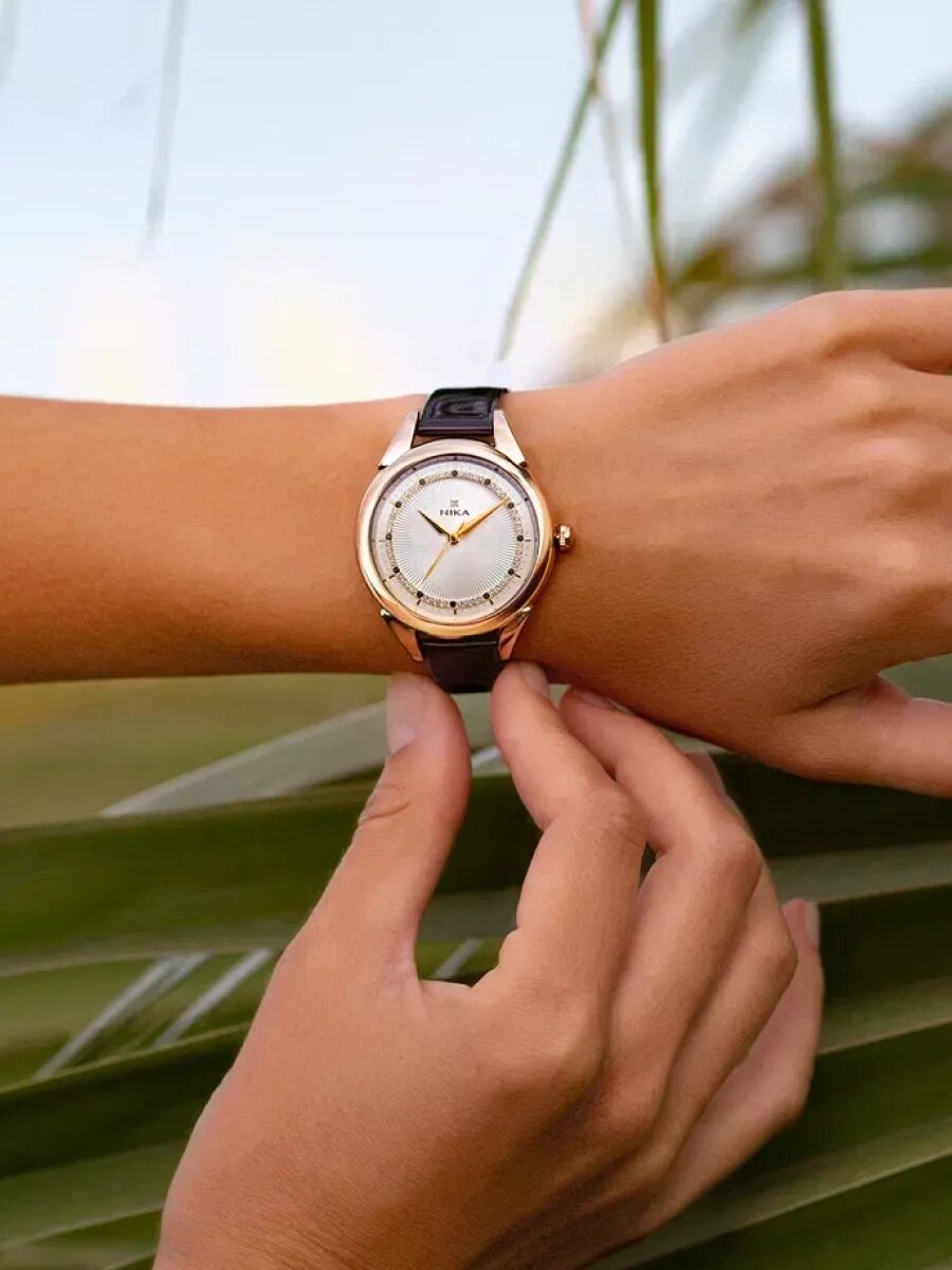 Наручные часы CELEBRITY, золото