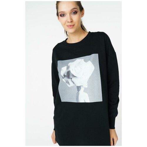 Свитшот Девушка с Розой ZNAKI Z-200_B_GR Черный 40