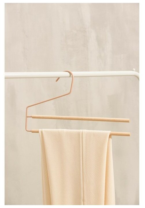 Вешалка для брюк и юбок SAVANNA Wood, 2 перекладины, 36×21,5×1,1 см, цвет розовый - фотография № 1