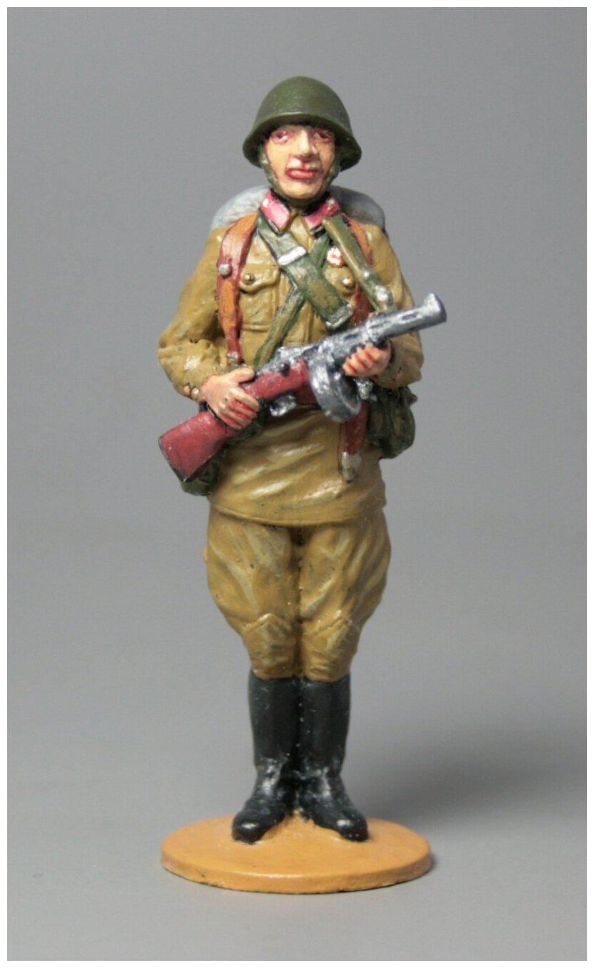 Оловянный солдатик AGES Рядовой Красной Армии, 1941 г.