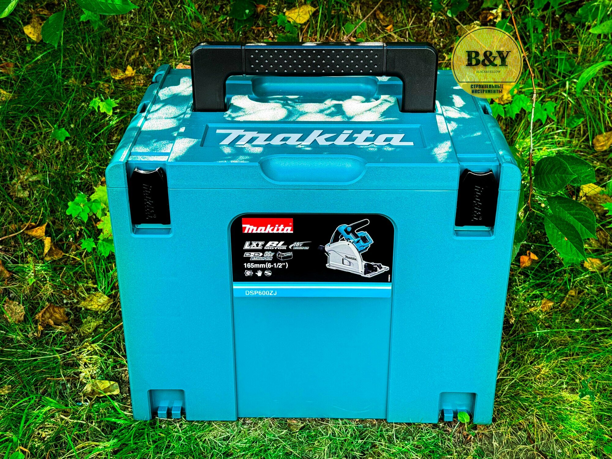 Акумуляторная погружная дисковая пила Makita DSP600ZJ 36В Азия