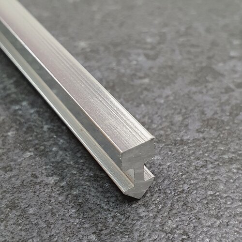 Изображение товара Фриз-вставка 5мм "DO-1" 2.7м Серебро глянец анод. алюм.