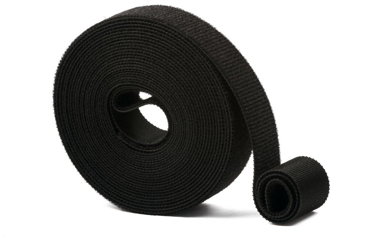 Многоразовая нейлоновая лента-липучка Forceberg HOME&DIY 25 мм для стяжки и подвязки, черная, 5 м - фотография № 2