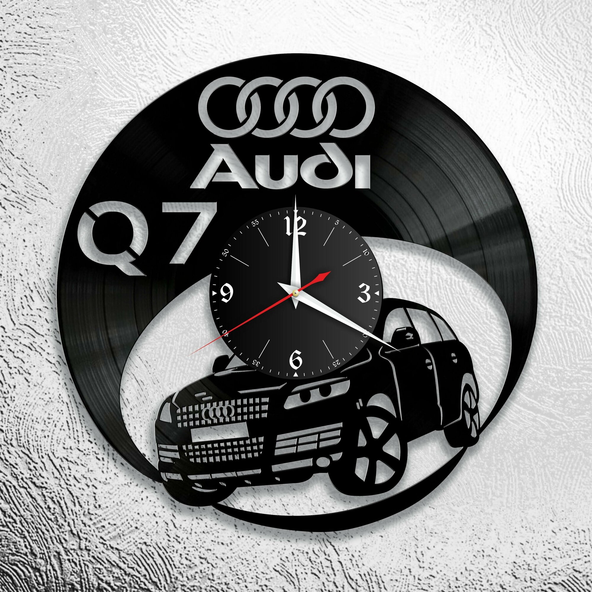 Настенные часы с изображением Audi Q7 Ауди Авдотья Властелин Колец Аудюха Кузя