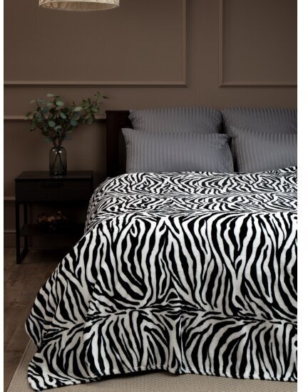 Плед TexRepublic Absolute 180х200 см, 2 спальный, велсофт, покрывало на диван, теплый, мягкий, черно-белый, с принтом Зебра - фотография № 3