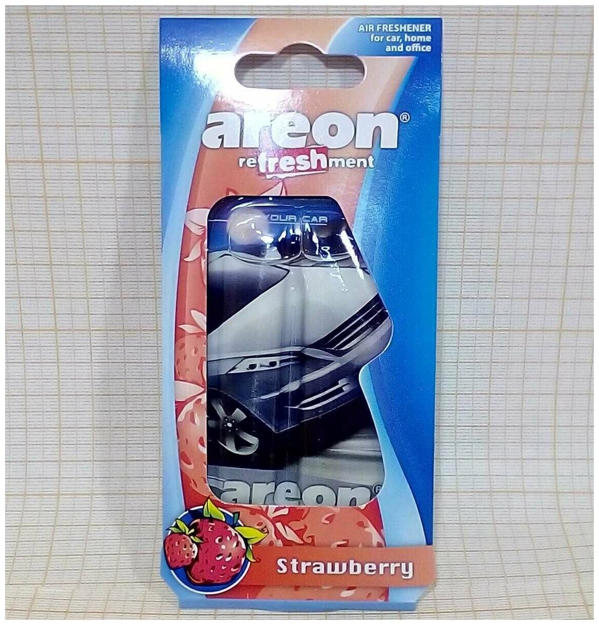 Освежитель воздуха "AREON" REFRESHMENT LIQUID Strawberry/Клубника, подвесной гелевый 704-025-908