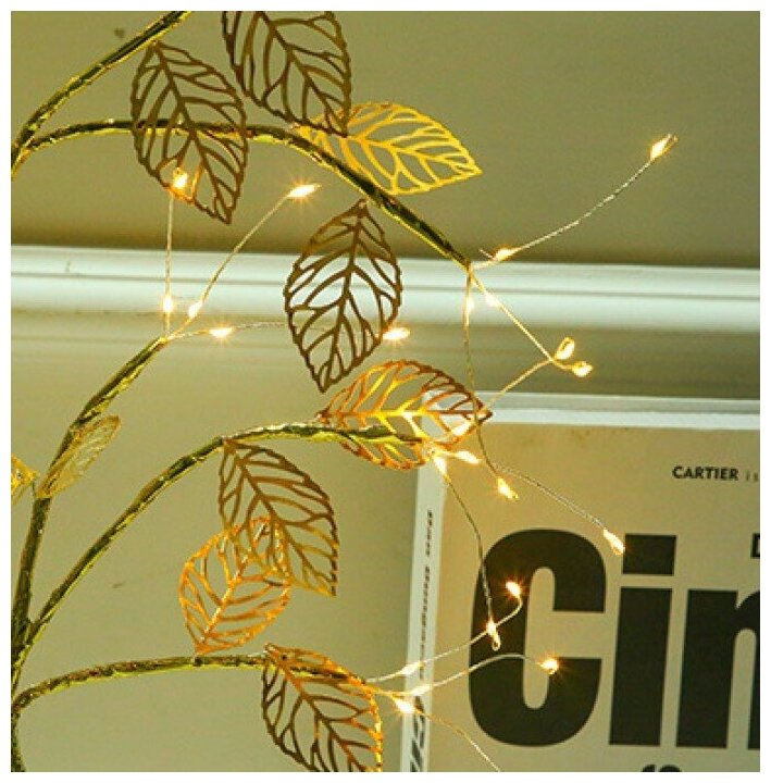 Настольный светильник (ночник, интерьер, лампа) в форме дерева (золотой лист И капли) - фотография № 2