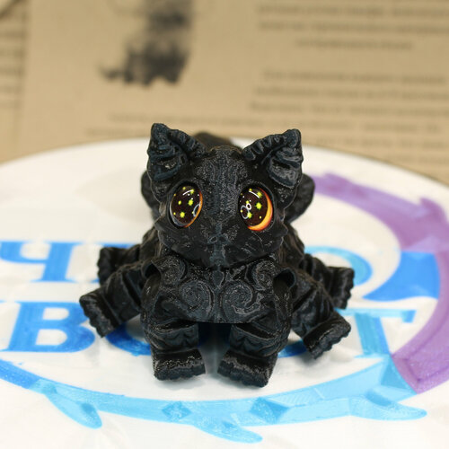 Шестилапый котик Игорь подвижный дракончик Чудохвост развивающая игрушка-антистресс цвет Чернушка 1500₽