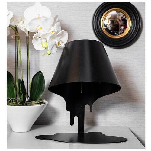 Настольная лампа 