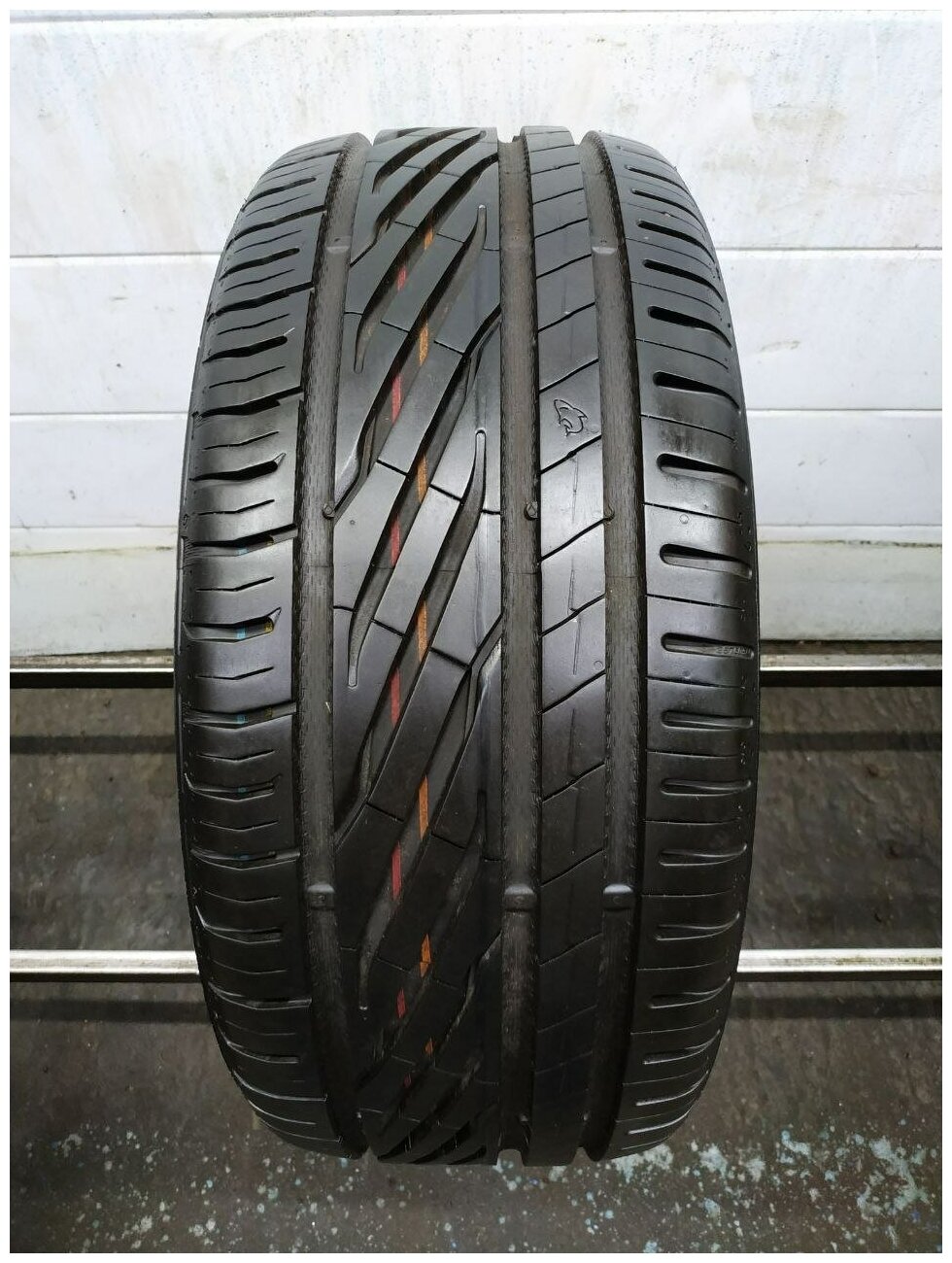 Uniroyal RainSport 5 225/45 R17 БУ Шины Летние