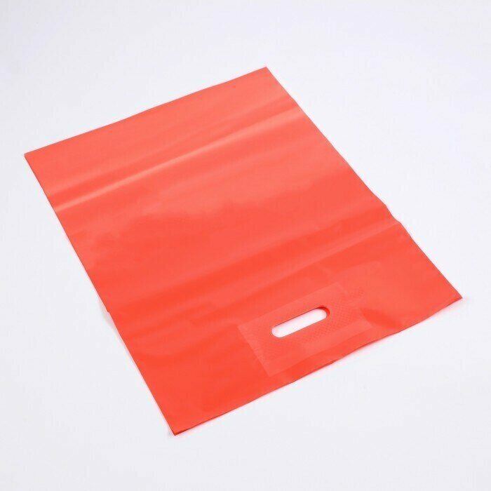 25шт, Пакет полиэтиленовый с вырубной ручкой, Красный 30-40 См, 50 мкм - фотография № 2