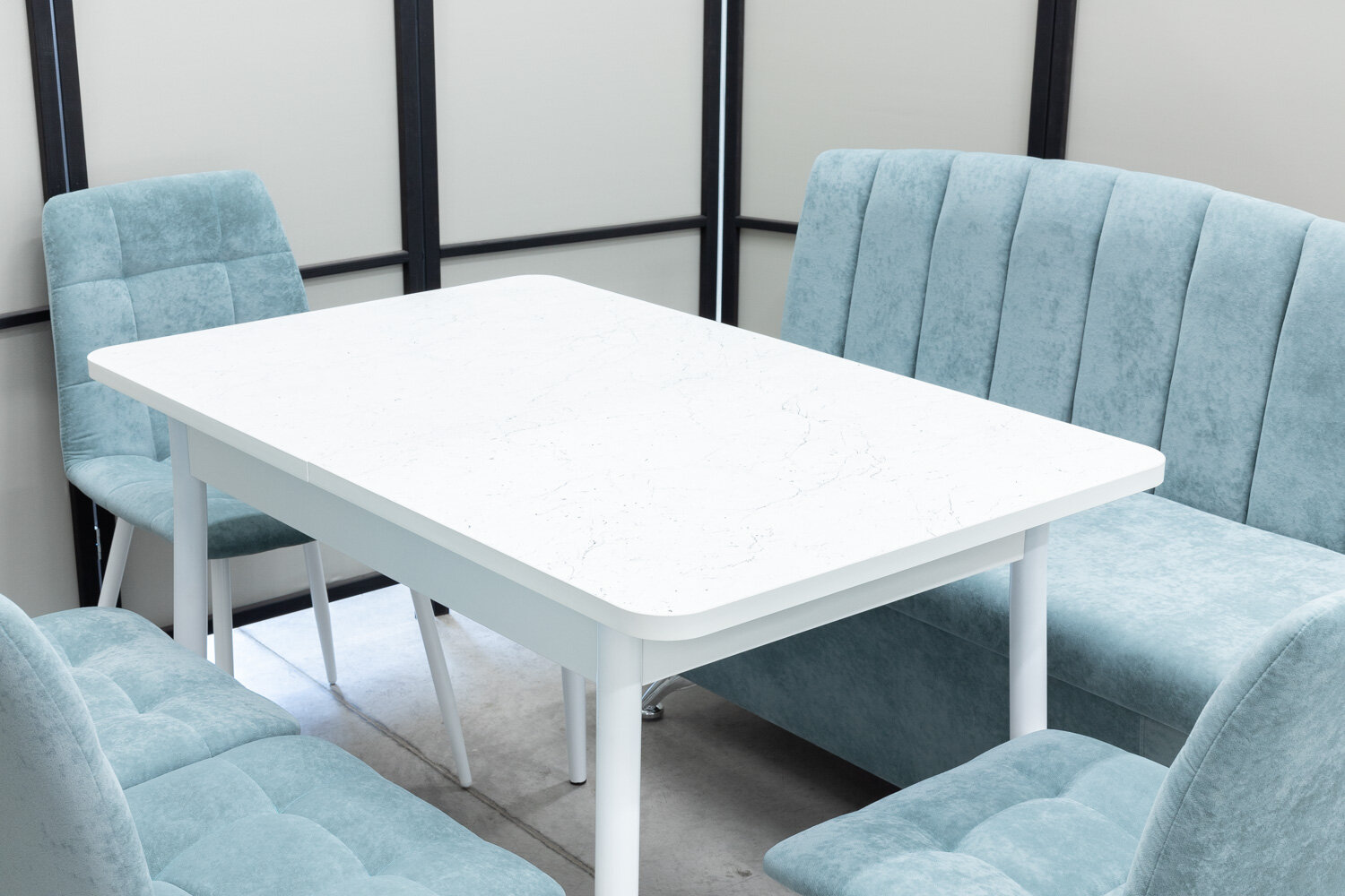 Обеденная группа Альт-3 Кватро, стол белый Ост термопластик, 110(140)х70 см, обивка дивана антивандальная, моющаяся, антикоготь, цвет ментол - фотография № 14