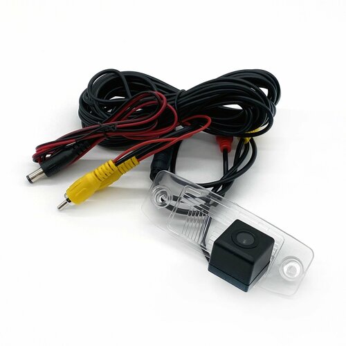 Камера заднего вида в плафоне Kia Sorento 2 Sportage 3 Rio 4м X-line дорестайлинг 1770₽