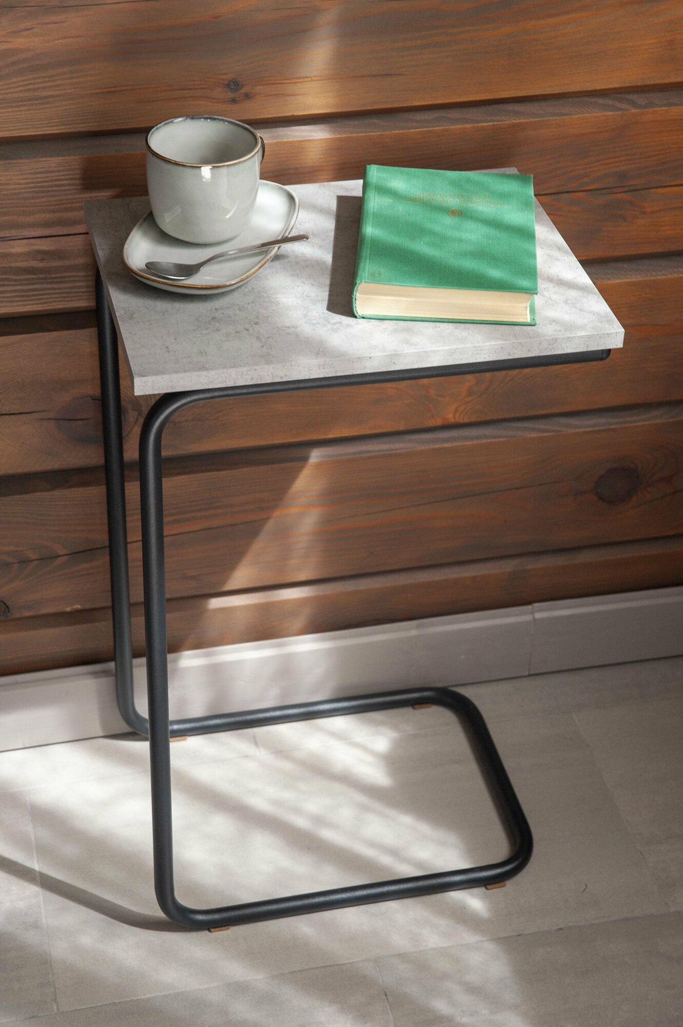 Приставной придиванный журнальный столик лофт Hesby Coffe 8 серый