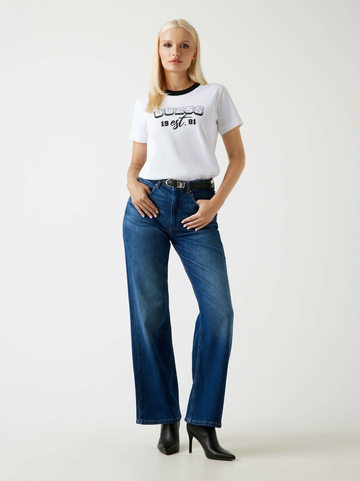 Футболка GUESS SS CN COLLEGE, размер M, белый — фото 1