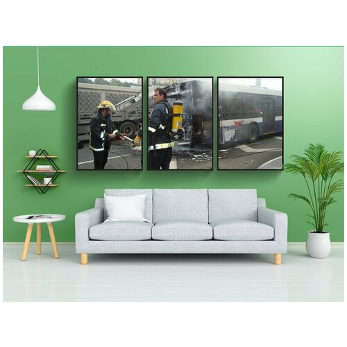 фото Набор модулных постеров для интерьера "автобус, несчастный случай, пожар" 60x90 см. в тубусе, без рамки lotsprints