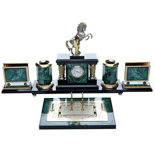 фото Настольный письменный набор "конь" из малахита, долерита и бронзы русь великая