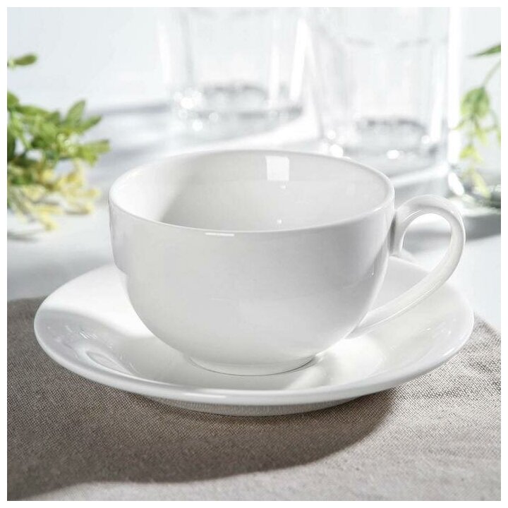 Чайная пара фарфоровая Wilmax Olivia, 2 предмета: чашка 250 мл, блюдце d=15 см, цвет белый