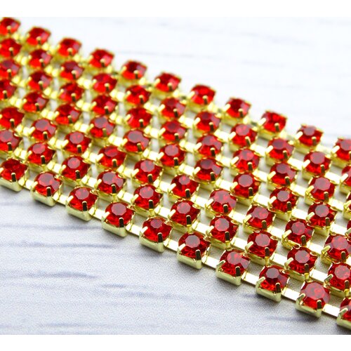 ЦС007ЗЦ3 Стразовые цепочки золото цвет Красный размер 3 мм длина 07 метра 70 см 187₽