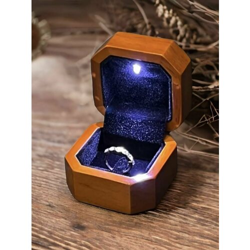 Деревянный футляр для кольца с подсветкой / Коробочки для ювелирных украшений с подсветкой / Ювелирная упаковка