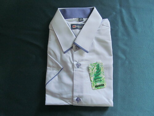 Школьная рубашка Brostem, размер 35, белый